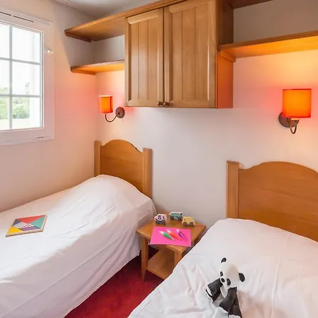 Pierre & Le Hameau Du 3* Marciac